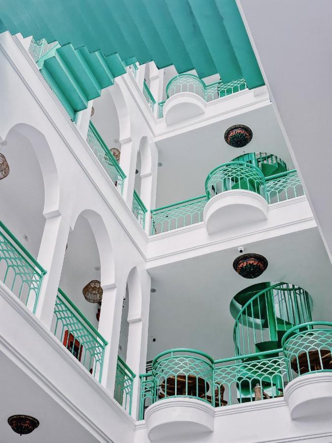 Pisces Hotel Hue Exterior foto